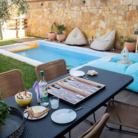 Dandy Villas Nea Roda - Melodic Waves - Private - Pool - Parking - Cellar Exterior photo